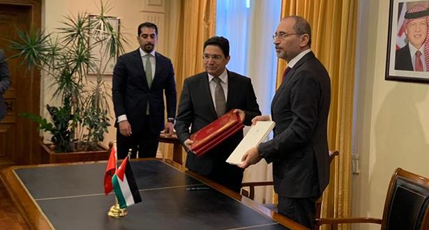 المغرب والأردن يوقعان اتفاقية تعاون في المجال العسكري ومذكرتي تفاهم