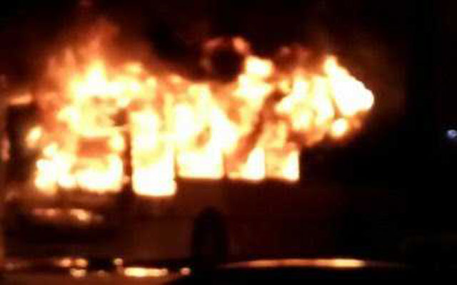 النيران تلتهم حافلة للنقل الحضري بمراكش وهذه هي الخسائر 