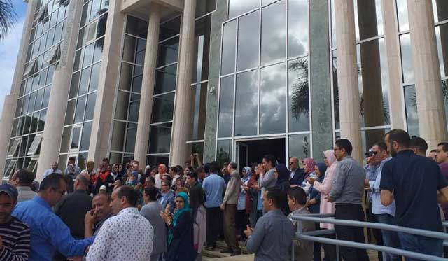 احتجاجات موظفين: وزارة الاتصال "عدمتوها وطموحاتنا قتلتوها"