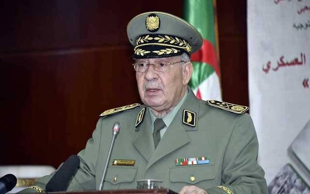 وفاة الجنيرال قايد صالح.. صانع الرؤساء في الجزائر