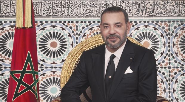 الملك يهنئ  عبد المجيد تبون بمناسبة انتخابه رئيسا للجزائر