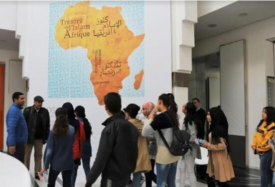 "كنوز الإسلام في إفريقيا" تستقبل تلاميذ تامسنا وعين عودة