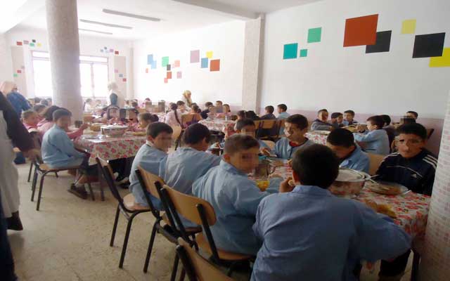 صادم: وجبات غذائية لتلاميذ دون تلاميذ ضواحي بنسليمان 