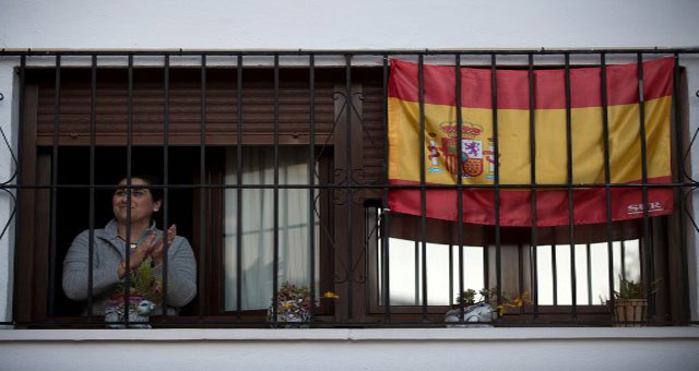 رئيس وزراء إسبانيا يعلن أن بلاده ستمدد فترة الحجر الصحي لأسبوعين