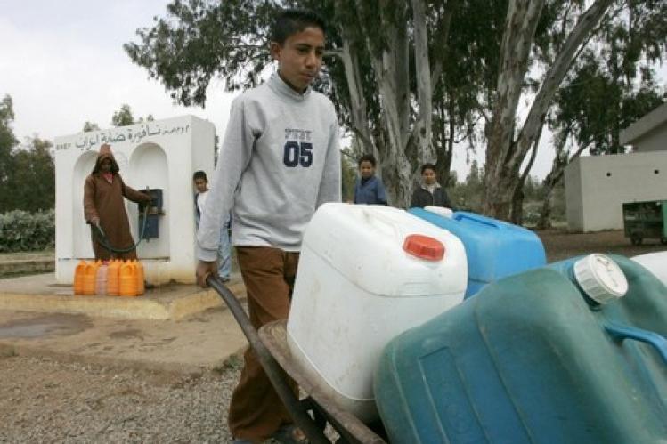 سيدي بنور : المواطن القروي بين مطرقة الجفاف وسندان ارتفاع سعر استهلاك الماء  