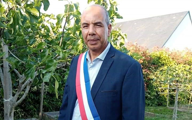 تنصيب القيادي اليساري المغربي مصطفى نافع نائبا لعمدة ألون بفرنسا