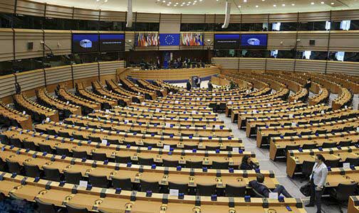 البرلمان الأوروبي يندد بتحويل المساعدات الإنسانية من قبل الجزائر و"البوليساريو"