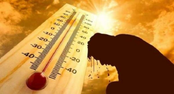 طقس اليوم الأحد: جو حار وزخات رعدية بهذه المناطق