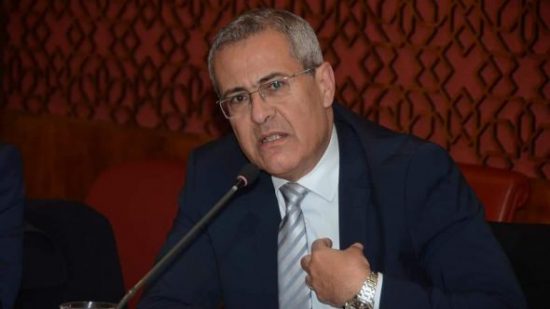 وزير العدل يحرم خمسة ملايين مغربي بالخارج من الحق في التغطية القضائية