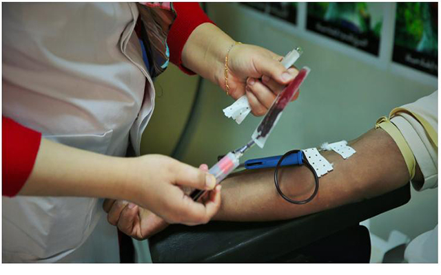انطلاق حملة للتبرع بالدم بمراكش لسد الحاجة المتزايدة للمرضى المحتاجين