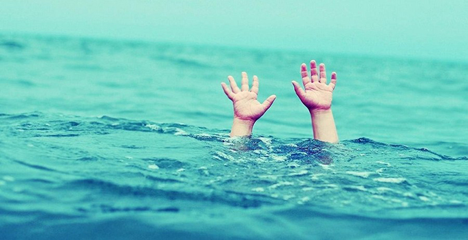 القدرة الإلهية تنقذ طفلا مصابا بالتوحد من الغرق بشاطئ الرباط