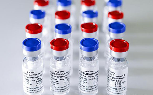 مسؤول روسي: المصل الروسي أظهر نتائج أفضل وفعالية أكبر من اللقاحات الغربية