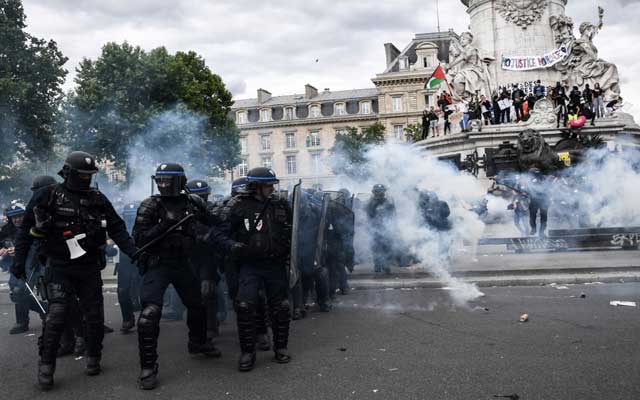 العنصرية ضد "السود" بفرنسا تخرج آلاف الأشخاص في تظاهرات حاشدة(مع فيديو)