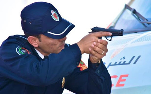 سوق السبت أولاد النمة: مفتش شرطة يضطر لاستعمال سلاحه الوظيفي بشكل تحذيري في تدخل أمني