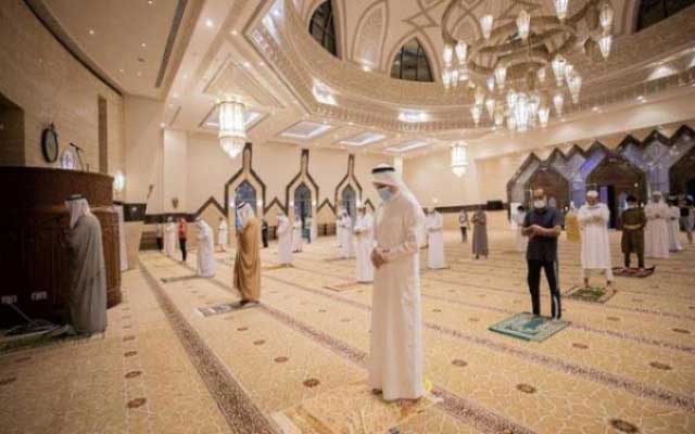 الإمارات: إقامة صلاة التراويح لـ 30 دقيقة ومنع الإفطار في المساجد خلال رمضان