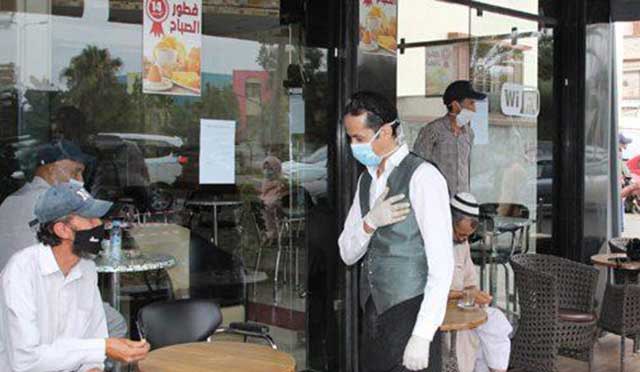 أرباب المقاهي والمطاعم يلتموس من حكومة العثماني العدول عن قرار الإغلاق الليلي