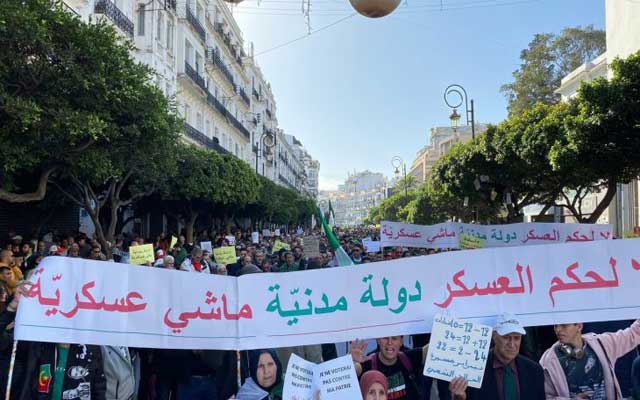 السفير الأمريكي بالجزائر : واشنطن تدعم حق الشعب الجزائري في التظاهر