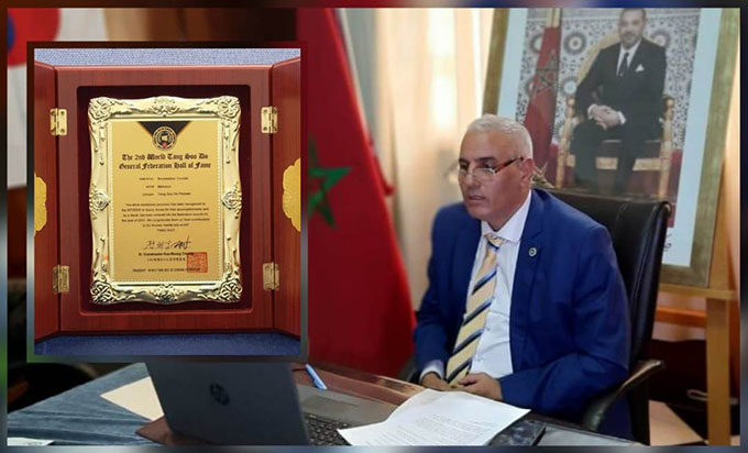 مغربي يتسلم جائزة رائد العالمية من الإتحاد الدولي للتانكسودو