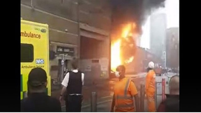 انفجار هائل في محطة مترو للأنفاق في لندن (مع فيديو)