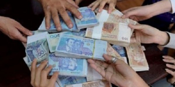 اختلالات مالية بجماعة مكناس تقود 3 موظفين للاعتقال