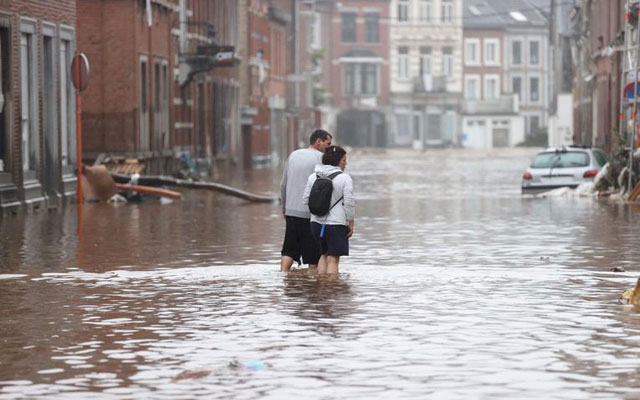20 قتيلا و20 مفقودا في بلجيكا وبروكسل تتحدث عن فيضانات "غير مسبوقة"