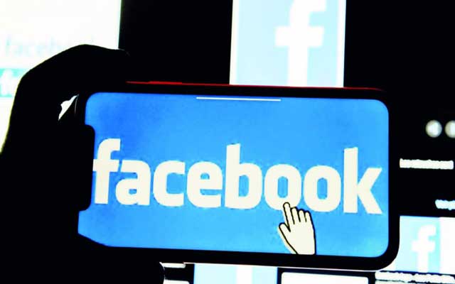 "فيسبوك" تخصص أكثر من مليار دولار لمنتجي المحتويات