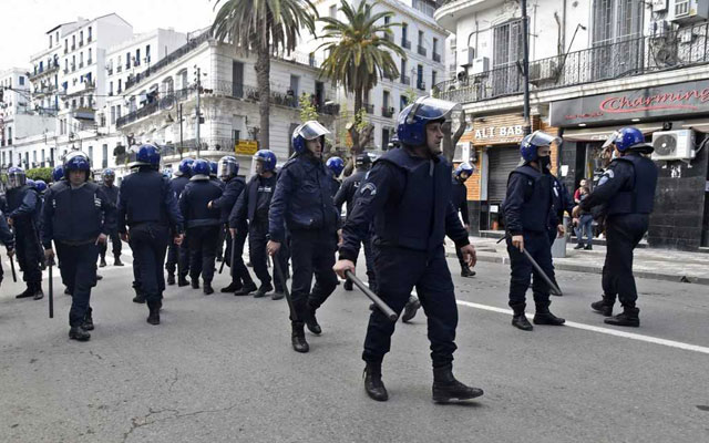 "أمنيستي" تتهم الجزائر بـ"استخدام تهم الإرهاب الباطلة" لملاحقة هؤلاء النشطاء