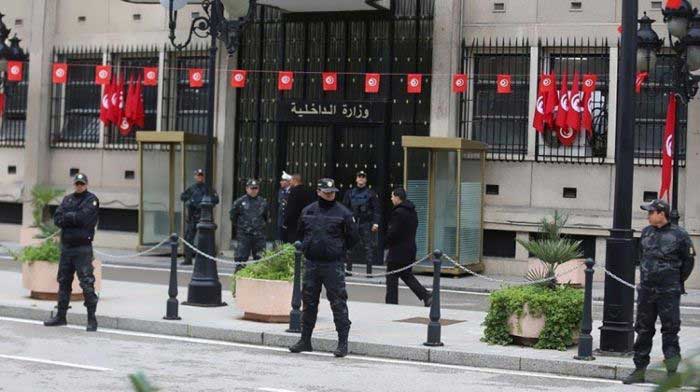 إطلاق النار على شخص حاول الهجوم على مبنى وزارة داخلية تونس