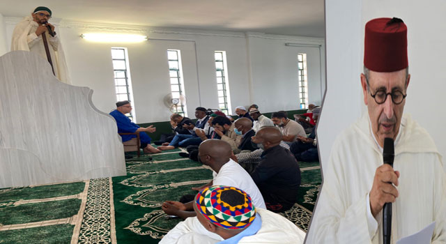 احتفالا بعيد المسيرة: سفير المغرب بجنوب افريقيا يفتتح مسجدا في بريتوريا