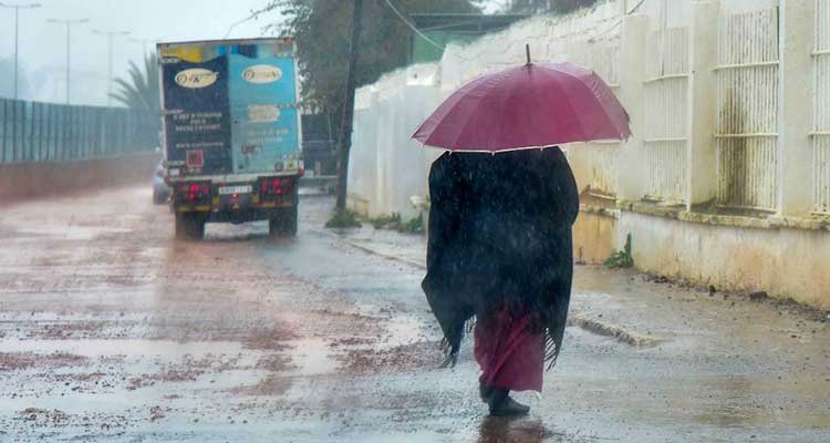 مديرية الأرصاد: أجواء غائمة وأمطار متفرقة في هذه المناطق