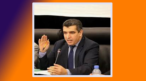 مصطفى الدحماني المستشار البرلماني يتوصل بقرار الإقالة من البيجيدي..وهذا رده