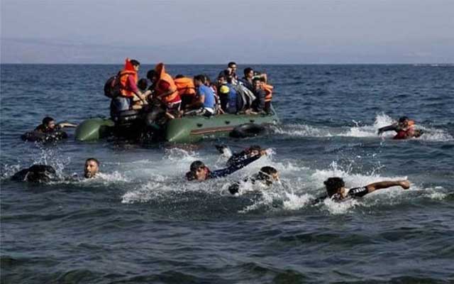 البحرية الملكية تنقذ عشرات المهاجرين بعرض السواحل المتوسطية