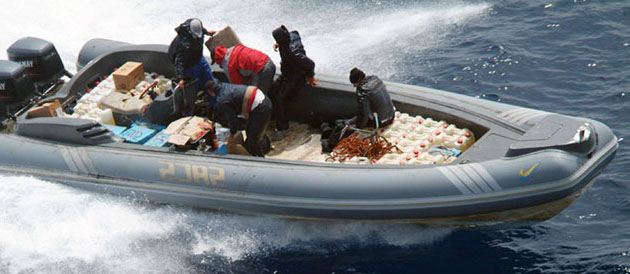 الناظور.. البحرية الملكية تجهض محاولة تهريب64 حزمة من المخدرات
