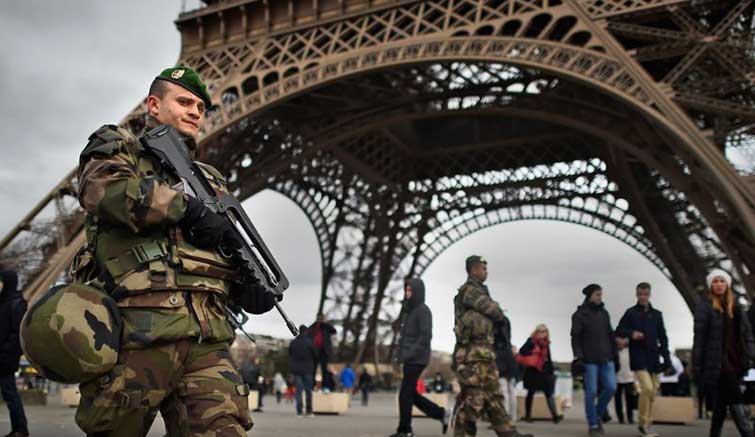 إحباط مخطط هجمات إرهابية خلال فترة الميلاد بفرنسا