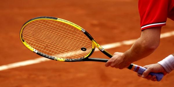 تهم خطيرة تجر لاعبي تنس مغاربة إلى الإيقاف