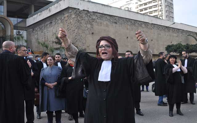 المحامون يحجون الجمعة إلى"الرباط" بحثا عن الإنصاف