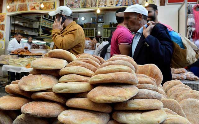 وزارة الاقتصاد: سعر الخبز العادي من دقيق القمح اللين لم يعرف أي تغيير