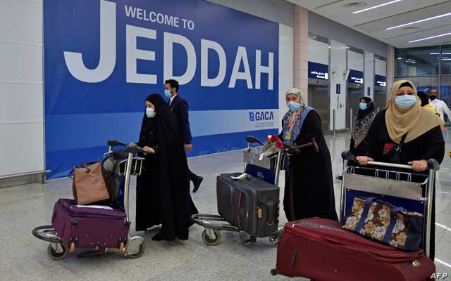 السعودية تمدد صلاحية تأشيرات الخروج النهائي للمقيمين المغاربة