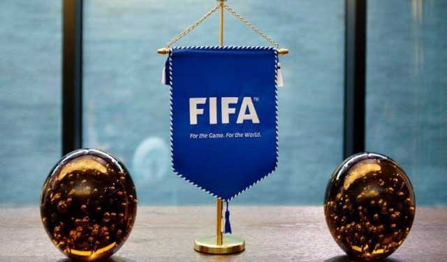 كرة القدم.. الـ"فيفا" يتجه نحو تقليل عدد فترات التوقف الدولي