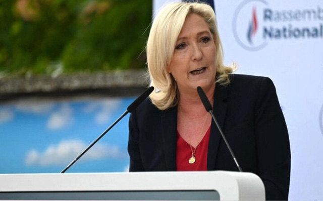 فوز تاريخي لليمين المتطرف في الانتخابات الفرنسية ومخاوف من تنامي الإسلاموفوبيا
