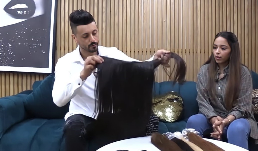 خبير الشعر يوسف بنسولي يقربنا من أشهر تقنيات تركيب الشعر المستعار (مع فيديو)
