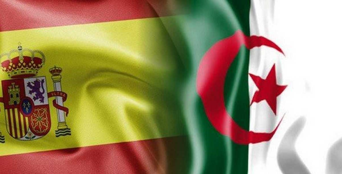 مركز بحثي: إسبانيا تواجه  سياسة تراخي الجزائر في محاربة الهجرة السرية