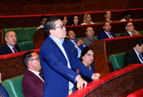 حسن شاكر: بلاغ اللجنة الوزارية لمغاربة العالم .. وأول القصيدة كُفْـــر…!