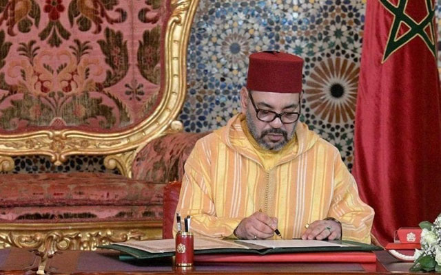 الملك بلغة حازمة: لا مساومة في ملف الصحراء ولا نقبل ازدواجية المواقف من طرف شركاء المغرب