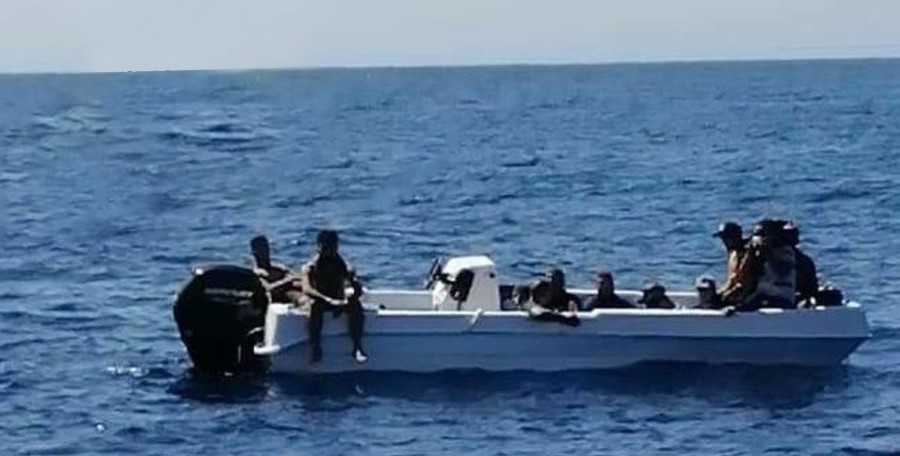 الاستخبارات الإسبانية تحذر مجددا من هجوم جزائري بـ "قوارب مونوهول "