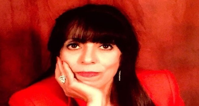كاتبة مصرية تتهم الجزائر بالمتاجرة بالقضية الفلسطينية وتفريق شمل العرب