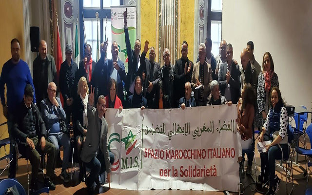 مغاربة إيطاليا يدعون الجزائر إلى عدم الاستثمار في الارتزاق وإيواء ميليشيا مسلحة على أراضيها (مع فيديو)