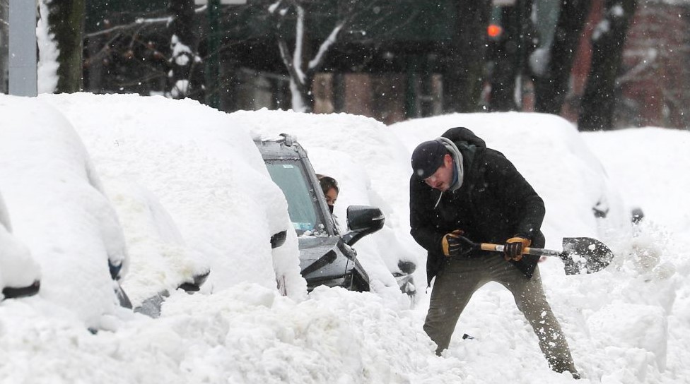 عاصفة "القرن" الثلجية تخلف نحو 50 قتيلاً في أمريكا