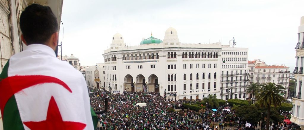 منتدى يطالب الجزائر بالتراجع عن حل الرابطة الجزائرية لحقوق الإنسان