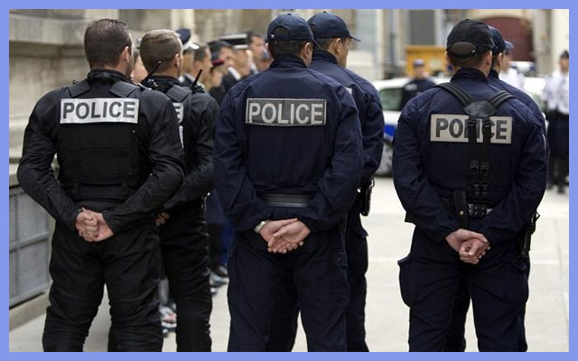 الداخلية الفرنسية تستنفر 10 آلاف "بوليسي" لقمع الاحتجاجات ضد إصلاح نظام التقاعد